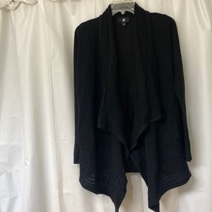 Iz Byer sweater black in color. Womens S